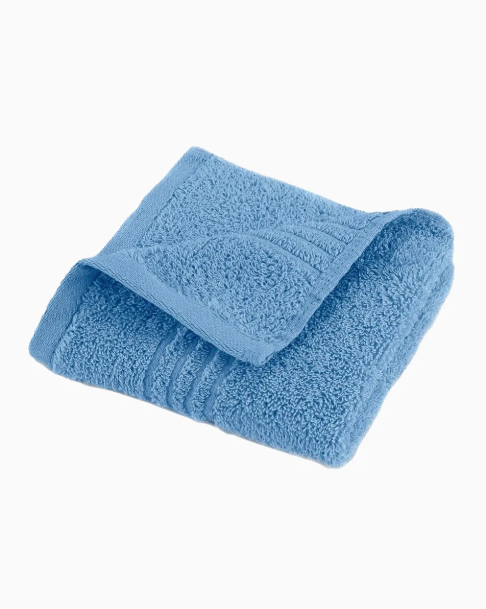 Performance 5.0 Towel - Little Boy Blue