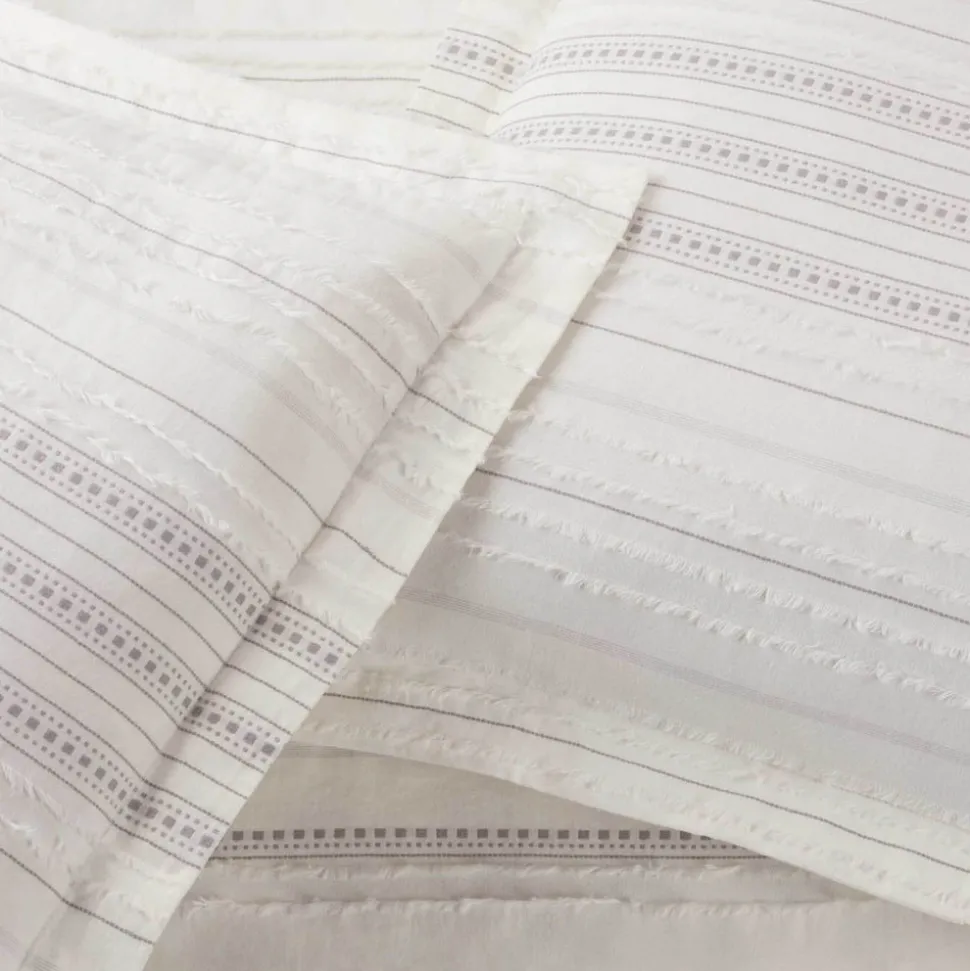 Southern Tide Oceanside Comforter Set