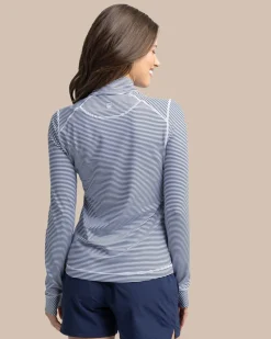 Team Colors Runaround Quarter Zip Pullover